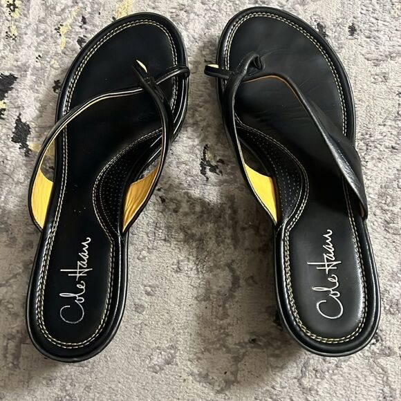 Cole Haan Nike Air brown thong sandals size 9.5 - Picture 2 of 8